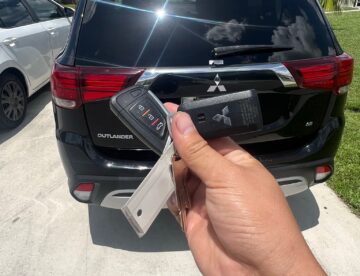 Automotive locksmith - Duplicate car keys locksmith - (561) 566-4317